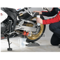 DISPOSITIVO DE LIMPEZA/LUBRIFICAÇÃO CORRENTE