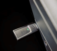 ADAPTADOR SEM FIOS PARA CARRO