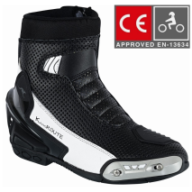 BOTAS KANGROUTE INTERLAGOS PRETAS BRANCAS
