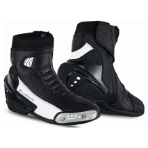 BOTAS KANGROUTE INTERLAGOS PRETAS BRANCAS