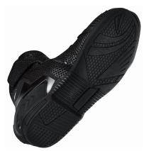 BOTAS KANGROUTE INTERLAGOS PRETAS BRANCAS